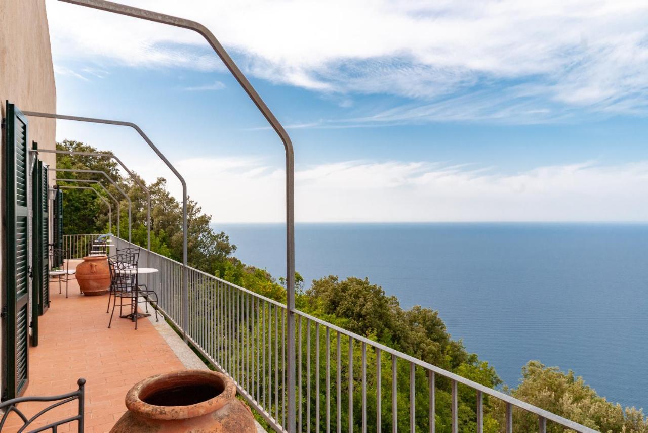 Castello Di Populonia Villa A Mare Kültér fotó