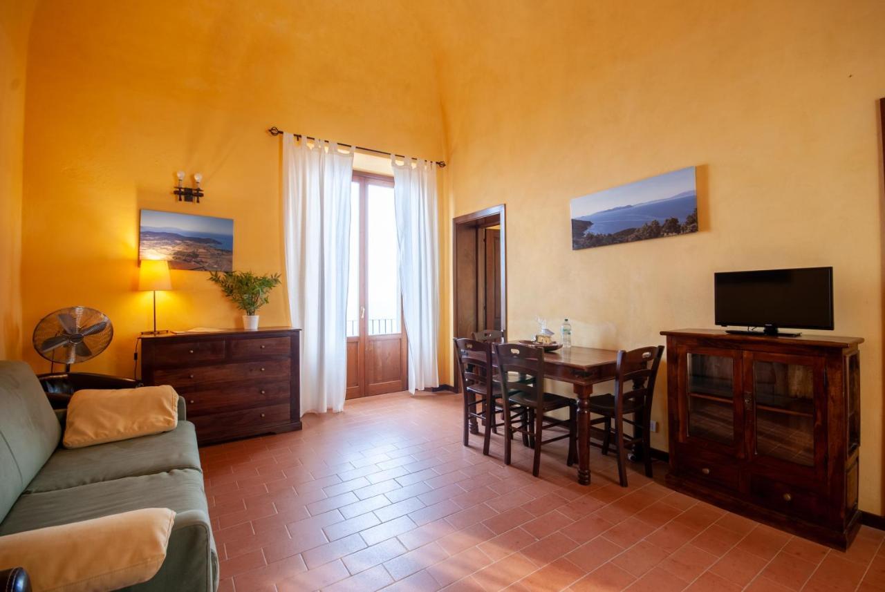 Castello Di Populonia Villa A Mare Kültér fotó