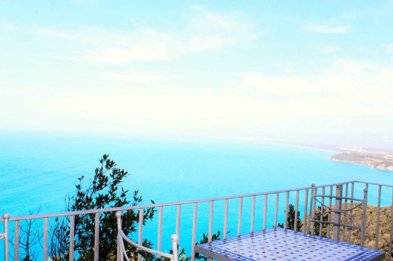 Castello Di Populonia Villa A Mare Kültér fotó